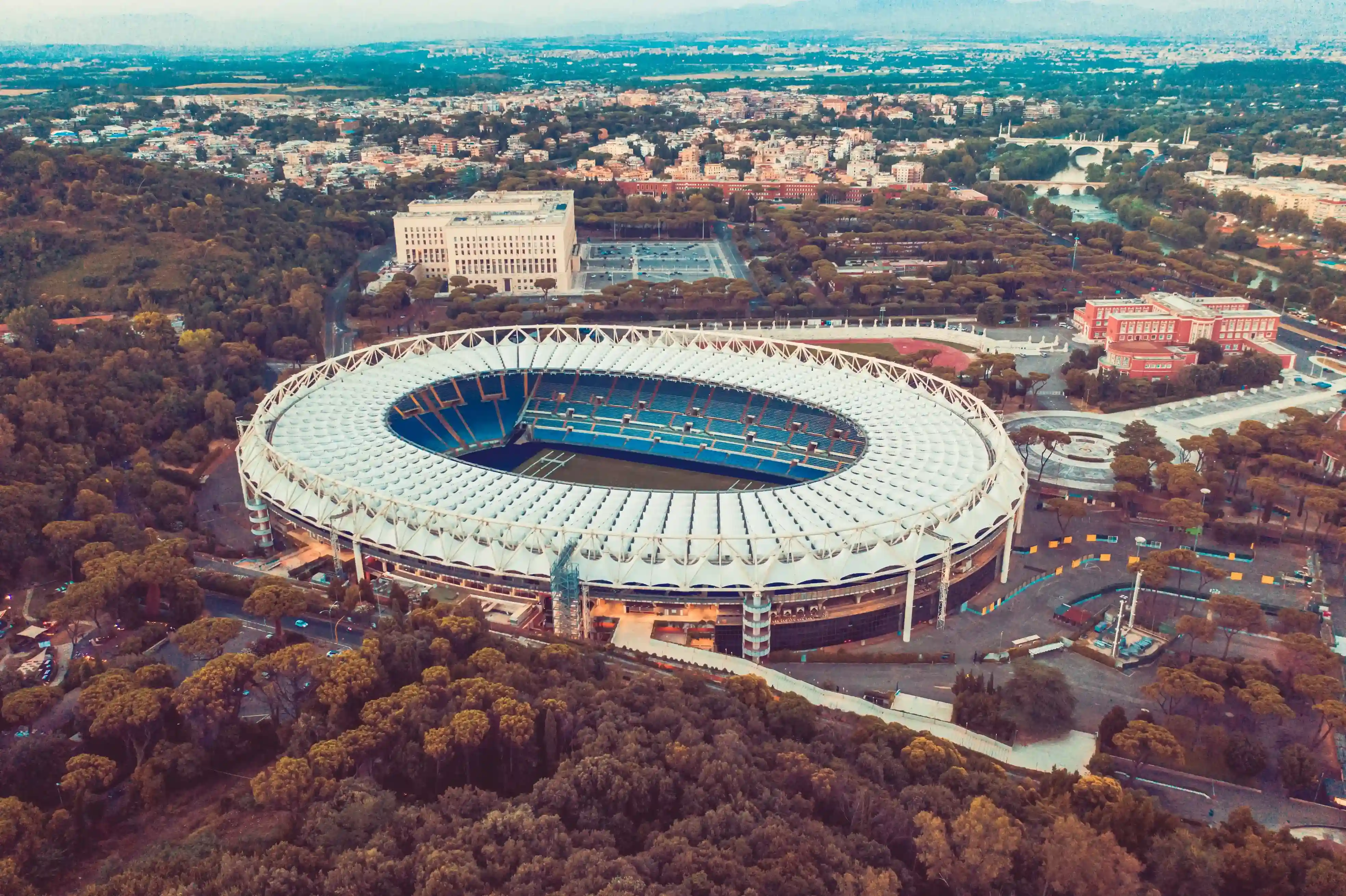 Comunicazione Sportiva Digitale: Come Trasformare un Club in un Lovebrand e Attrarre Sponsor